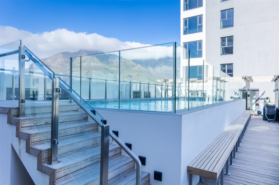 1 Bedroom Property for Sale in Foreshore Western Cape